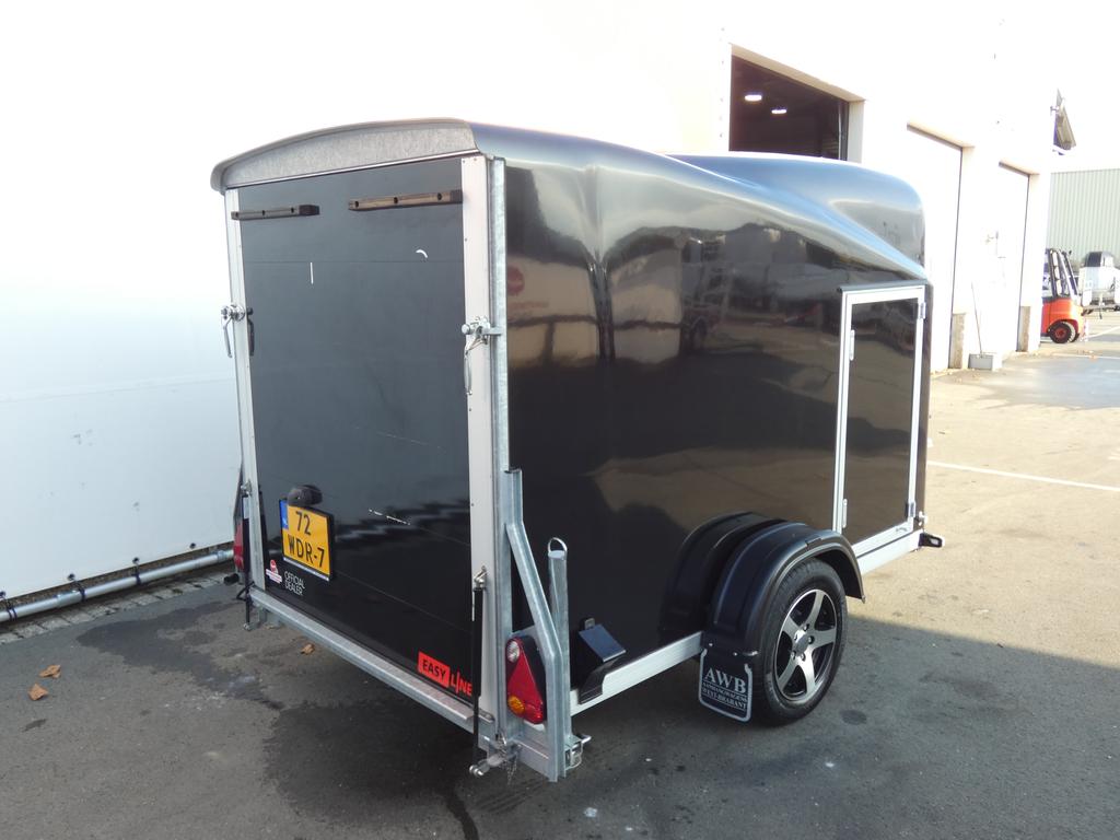 Easyline Gesloten aanhangwagen enkelas 300x151x170cm 1400kg